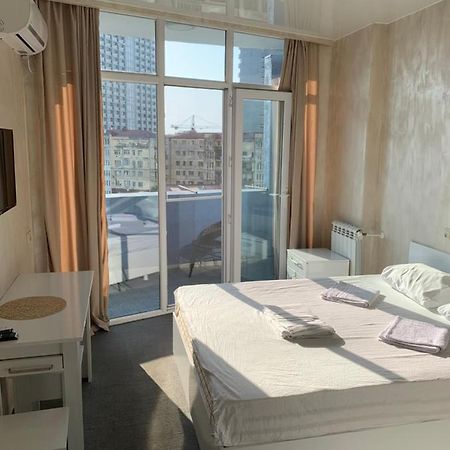 "Студия 24" - Посуточно И Помесячно Batumi Ngoại thất bức ảnh